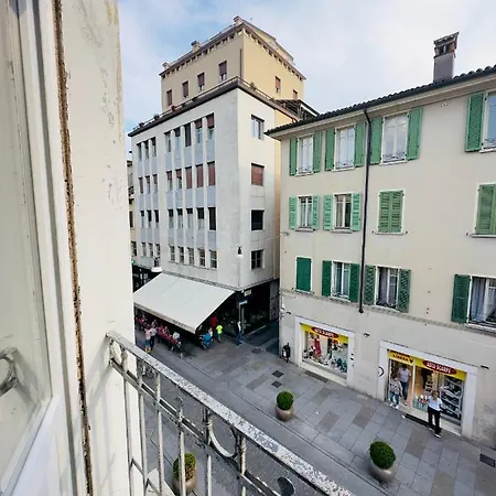 Lägenhet Accogliente Bilocale In Corso Garibaldi *